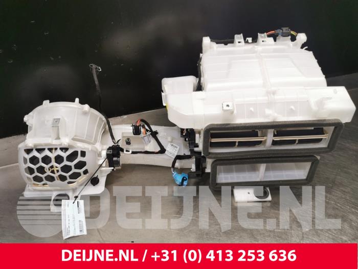 Begagnade Värmarhus Citroen Jumpy 1.5 Blue HDi 100 Pris € 229,90 Inklusive moms erbjuds av van Deijne Onderdelen Uden B.V.