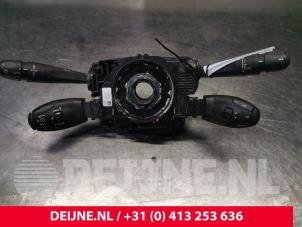 Używane Przelacznik Combi kolumny kierownicy Citroen Jumpy 1.5 Blue HDi 100 Cena € 242,00 Z VAT oferowane przez van Deijne Onderdelen Uden B.V.