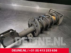 Used Front shock absorber rod, right Citroen Jumpy 1.5 Blue HDi 100 Price € 90,75 Inclusive VAT offered by van Deijne Onderdelen Uden B.V.