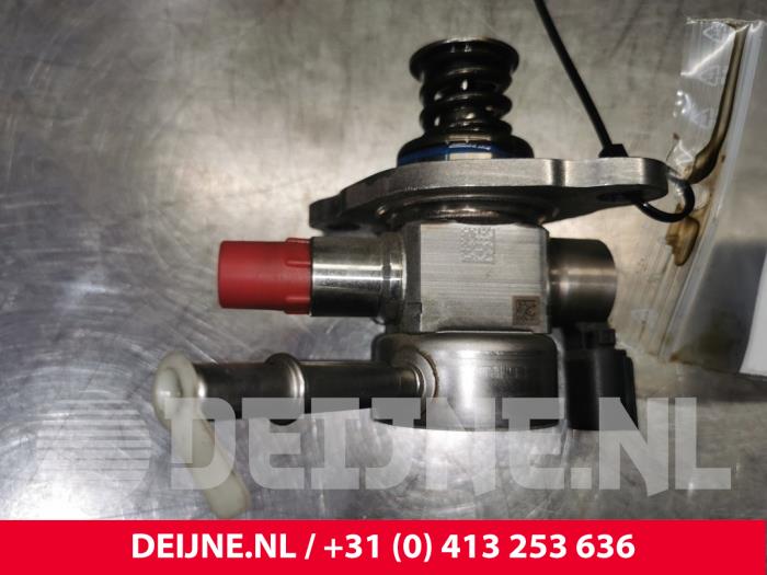 Begagnade Högtryckspump Opel Astra K 1.0 Turbo 12V Pris € 70,00 Marginaltabell erbjuds av van Deijne Onderdelen Uden B.V.