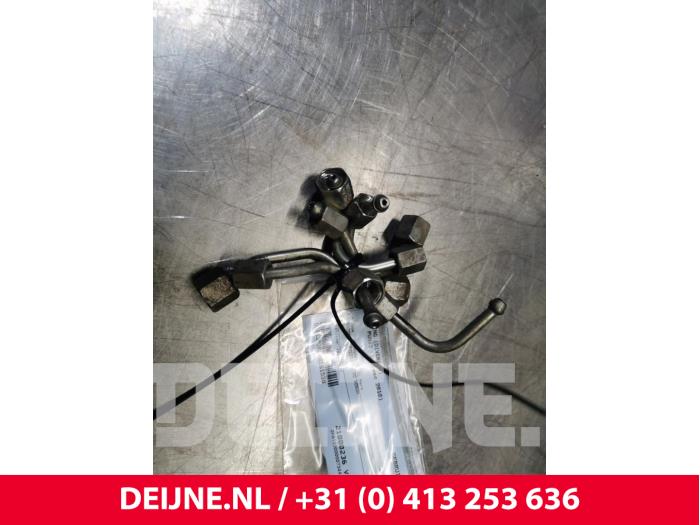 Usagé Conduit (divers) Fiat Punto Evo (199) 1.3 JTD Multijet Start&Stop 16V Prix € 50,00 Règlement à la marge proposé par van Deijne Onderdelen Uden B.V.