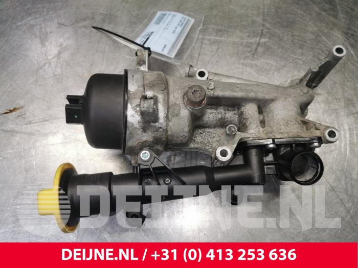 Gebrauchte Ölfiltergehäuse Fiat Punto Evo (199) 1.3 JTD Multijet Start&Stop 16V Preis € 45,00 Margenregelung angeboten von van Deijne Onderdelen Uden B.V.