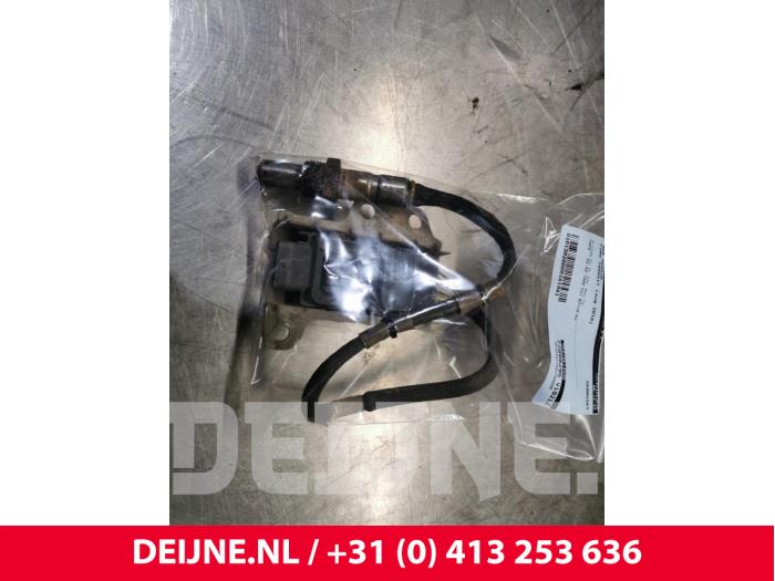 Begagnade NOx-sensor Ford Transit 2.0 TDCi 16V Eco Blue 130 Pris € 121,00 Inklusive moms erbjuds av van Deijne Onderdelen Uden B.V.