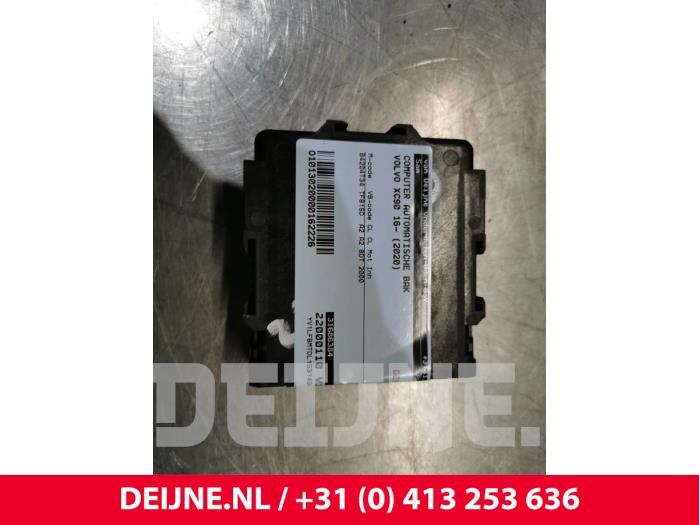 Used Automatic gearbox computer Volvo XC90 II 2.0 T8 16V Twin Engine AWD Price € 120,00 Margin scheme offered by van Deijne Onderdelen Uden B.V.