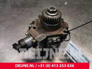 Used Mechanical fuel pump Nissan Primastar 2.0 dCi 90 Price on request offered by van Deijne Onderdelen Uden B.V.