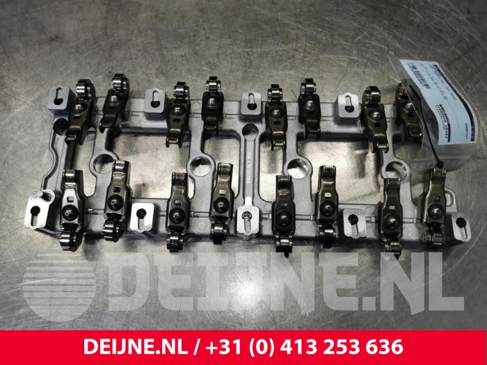 Begagnade Vipparm Fiat Ducato (250) 2.2 D 100 Multijet Euro 4 Pris € 151,25 Inklusive moms erbjuds av van Deijne Onderdelen Uden B.V.