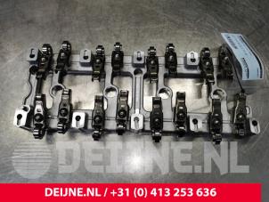 Used Rocker arm Fiat Ducato (250) 2.2 D 100 Multijet Euro 4 Price on request offered by van Deijne Onderdelen Uden B.V.