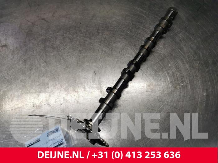 Usagé Arbre à cames Fiat Ducato (250) 2.2 D 100 Multijet Euro 4 Prix € 121,00 Prix TTC proposé par van Deijne Onderdelen Uden B.V.