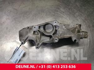 Used Alternator upper bracket Opel Vivaro Price on request offered by van Deijne Onderdelen Uden B.V.