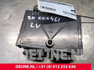Used Central door locking module Jaguar XJ6 (XJ40) 3.2 24V Price € 40,00 Margin scheme offered by van Deijne Onderdelen Uden B.V.
