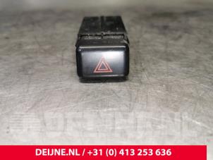 Used Panic lighting switch Toyota Hiace Price € 12,10 Inclusive VAT offered by van Deijne Onderdelen Uden B.V.