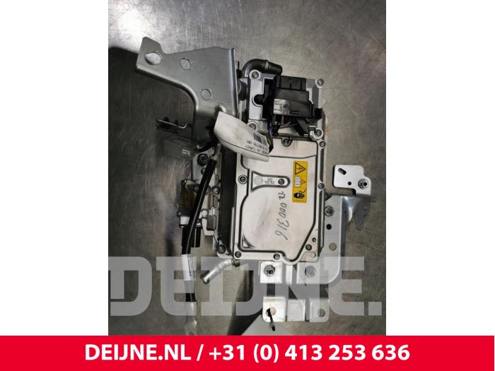 Używane DC/CD konwertor Volvo V60 I (FW/GW) 2.4 D6 20V Plug-in Hybrid AWD Cena € 700,00 Procedura marży oferowane przez van Deijne Onderdelen Uden B.V.