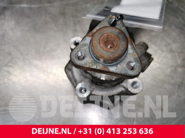 Usagé Pompe de direction Volkswagen Multivan T5 (7E/7HC/7HF/7HM) 2.0 TDI DRF Prix € 121,00 Prix TTC proposé par van Deijne Onderdelen Uden B.V.