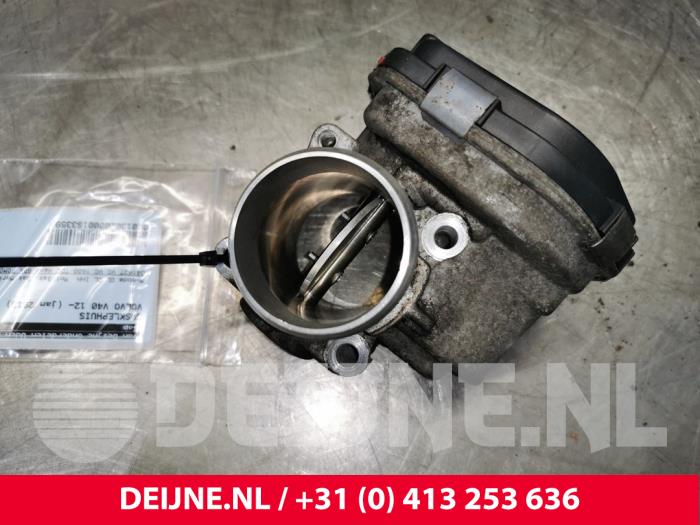 Gebrauchte Drosselklappengehäuse Volvo V40 (MV) 1.6 D2 Preis € 5,00 Margenregelung angeboten von van Deijne Onderdelen Uden B.V.