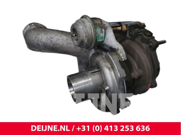 Używane Turbo Renault Trafic New (FL) 2.5 dCi 16V 135 Cena € 121,00 Z VAT oferowane przez van Deijne Onderdelen Uden B.V.