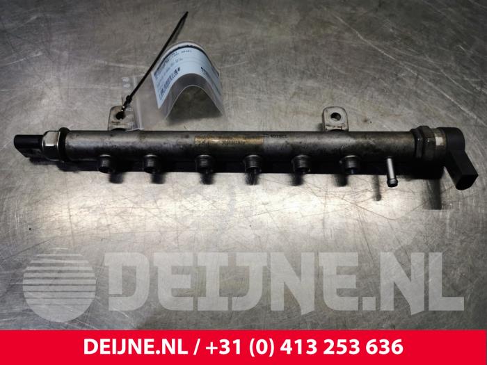 Usagé Système d'injection Volkswagen Crafter 2.5 TDI 30/35/50 Prix € 84,70 Prix TTC proposé par van Deijne Onderdelen Uden B.V.