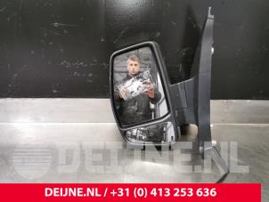 Used Wing mirror, left Ford Transit Custom 2.2 TDCi 16V Price € 121,00 Inclusive VAT offered by van Deijne Onderdelen Uden B.V.