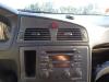 Volvo S60 I (RS/HV) 2.4 20V 140 Radio/CD player (miscellaneous)
