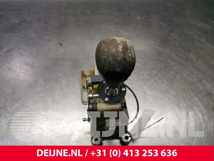 Gear stick from a Volvo XC90 I 2.4 D5 20V 2009