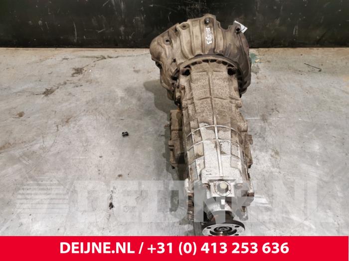 Gearbox Volvo 940 Estate 2.3i 1043010712 B230FB ZF22