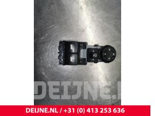 Used Electric window switch Citroen Jumpy 2.0 Blue HDI 120 Price € 36,30 Inclusive VAT offered by van Deijne Onderdelen Uden B.V.