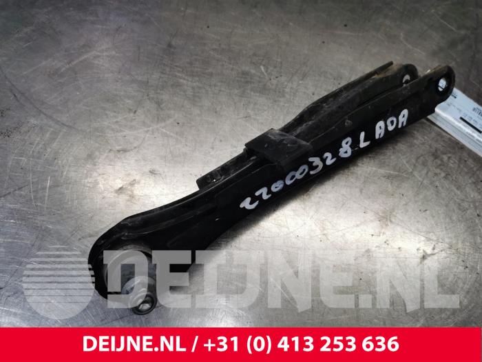 Rear lower wishbone, left Volvo V60 II 2.0 B3 16V Mild Hybrid ...