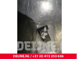 Used Panic lighting switch Opel Combo Cargo 1.5 CDTI 75 Price € 18,15 Inclusive VAT offered by van Deijne Onderdelen Uden B.V.