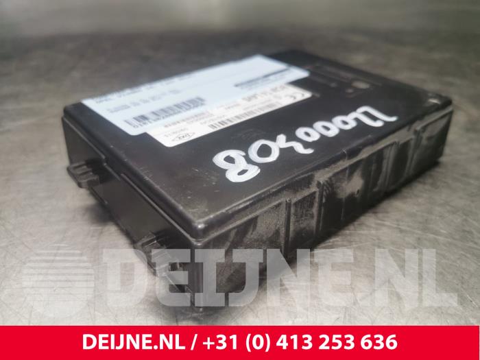 Opel Vivaro 1.6 CDTI 115 Body control computers stock