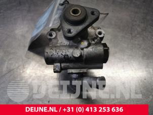 Used Power steering pump Fiat Doblo Cargo (263) 1.6 D Multijet Price € 72,60 Inclusive VAT offered by van Deijne Onderdelen Uden B.V.