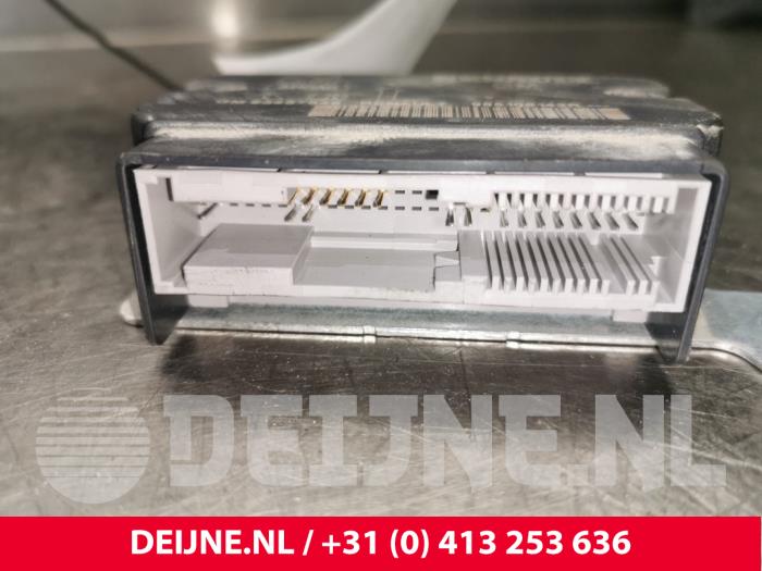 Airbag Module Opel Vivaro 1.6 CDTI 115 93457848