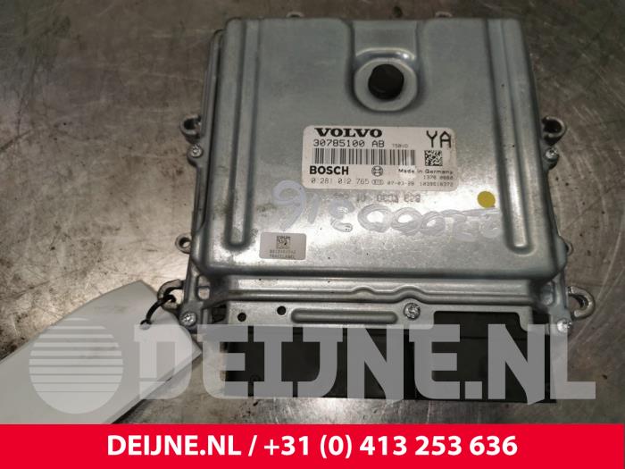 Used Engine management computer Volvo V60 I (FW/GW) 2.4 D6 20V Plug-in Hybrid AWD Price € 75,00 Margin scheme offered by van Deijne Onderdelen Uden B.V.