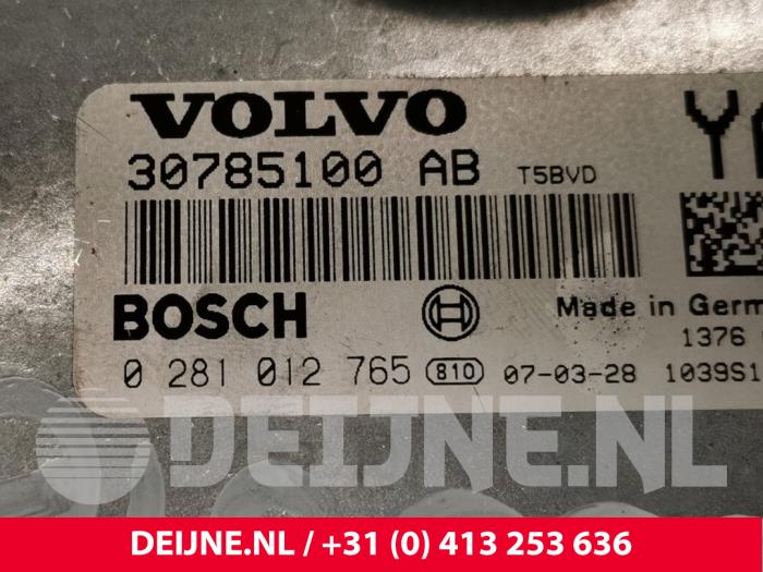 Engine management computer from a Volvo V60 I (FW/GW) 2.4 D6 20V Plug-in Hybrid AWD 2014
