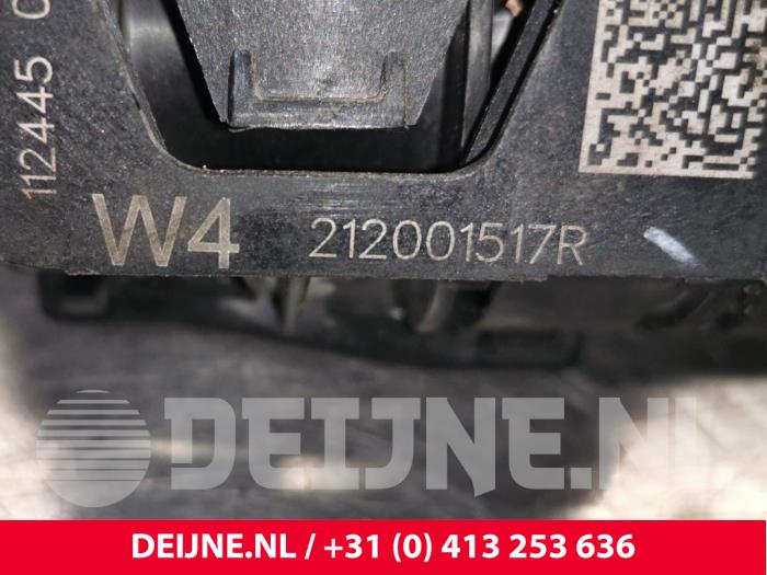 Obudowa termostatu z Renault Trafic (1FL/2FL/3FL/4FL) 2.0 dCi 16V 145 2020