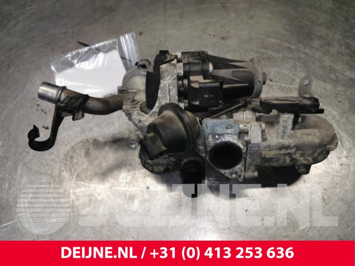 Używane Zawór EGR Volvo V60 I (FW/GW) 1.6 DRIVe Cena € 47,50 Procedura marży oferowane przez van Deijne Onderdelen Uden B.V.