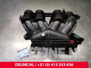Used Intake manifold Ford Focus 3 1.6 Ti-VCT 16V 125 Price € 50,00 Margin scheme offered by van Deijne Onderdelen Uden B.V.