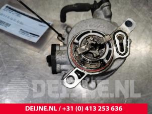 Used Vacuum pump (diesel) Volvo V40 (MV) 1.6 D2 Price € 20,00 Margin scheme offered by van Deijne Onderdelen Uden B.V.