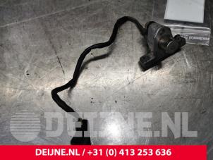 Used Crankshaft sensor Volvo V70 (SW) 2.3 T5 20V Price € 35,00 Margin scheme offered by van Deijne Onderdelen Uden B.V.