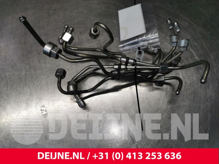 Usagé Conduit (divers) Volvo V60 I (FW/GW) 2.4 D6 20V Plug-in Hybrid AWD Prix € 100,00 Règlement à la marge proposé par van Deijne Onderdelen Uden B.V.