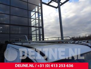 Usados Baca Nissan Interstar (X70) 1.9 dCi Precio € 181,50 IVA incluido ofrecido por van Deijne Onderdelen Uden B.V.