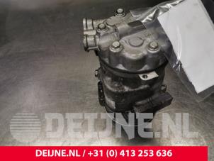 Usagé Pompe clim Opel Combo 1.3 CDTI 16V ecoFlex Prix € 121,00 Prix TTC proposé par van Deijne Onderdelen Uden B.V.
