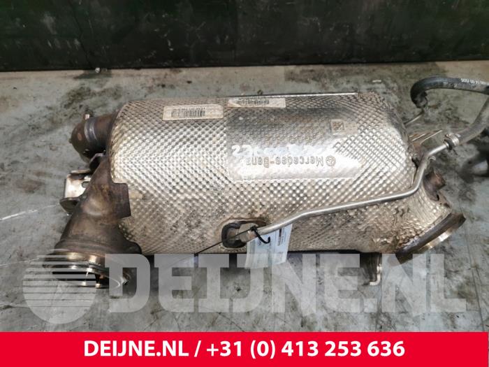 Gebrauchte Rußfilter Mercedes Sprinter 5t 515 CDI 2.0 D RWD Preis € 605,00 Mit Mehrwertsteuer angeboten von van Deijne Onderdelen Uden B.V.