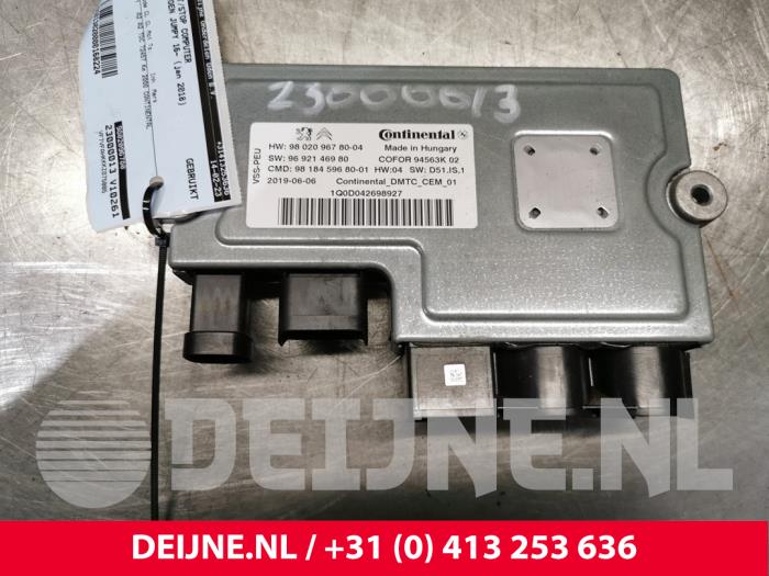 Używane Sterownik Start/Stop Citroen Jumpy 2.0 Blue HDI 120 Cena € 302,50 Z VAT oferowane przez van Deijne Onderdelen Uden B.V.