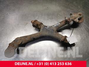 Used Front upper wishbone, left Opel Movano Combi 2.8 DTI Price € 60,50 Inclusive VAT offered by van Deijne Onderdelen Uden B.V.