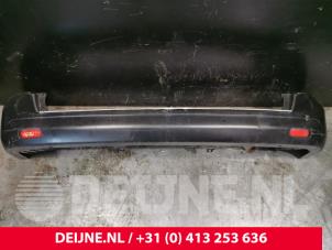 Usagé Pare-chocs arrière Citroen Jumpy 2.0 Blue HDI 120 Prix € 242,00 Prix TTC proposé par van Deijne Onderdelen Uden B.V.
