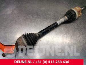 Used Front drive shaft, left Peugeot Expert (VA/VB/VE/VF/VY) 2.0 Blue HDi 120 16V Price € 181,50 Inclusive VAT offered by van Deijne Onderdelen Uden B.V.