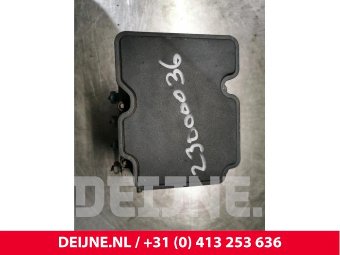Begagnade ABS-pump Mercedes Vito (447.6) 2.2 114 CDI 16V Pris € 302,50 Inklusive moms erbjuds av van Deijne Onderdelen Uden B.V.