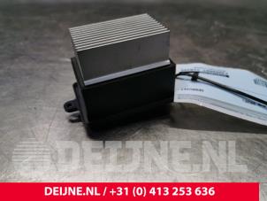 Used Heater resistor Opel Combo Cargo 1.5 CDTI 75 Price € 30,25 Inclusive VAT offered by van Deijne Onderdelen Uden B.V.