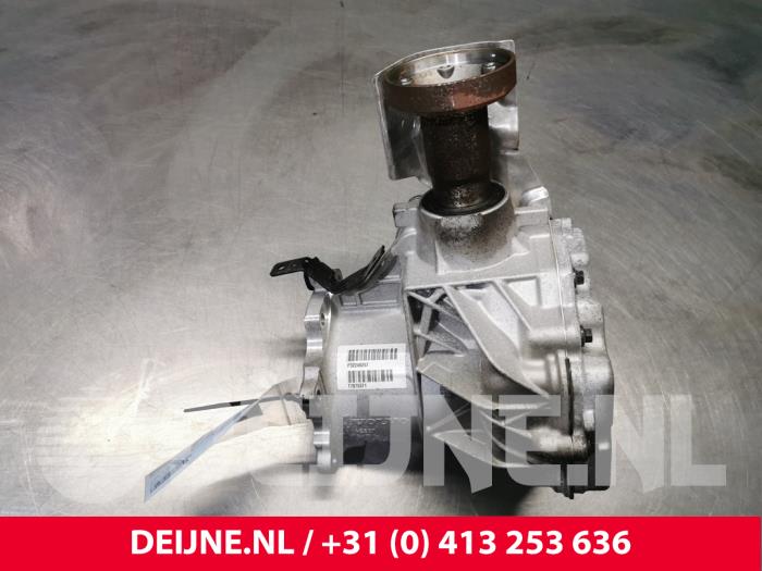 Usagé Différentiel avant Volvo XC60 II (UZ) 2.0 B5 Mild Hybrid Geartronic 16V AWD Prix € 850,00 Règlement à la marge proposé par van Deijne Onderdelen Uden B.V.