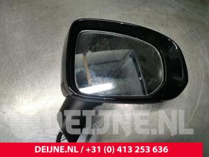 Used Wing mirror, right Volvo XC60 II (UZ) 2.0 B5 Mild Hybrid Geartronic 16V AWD Price € 150,00 Margin scheme offered by van Deijne Onderdelen Uden B.V.