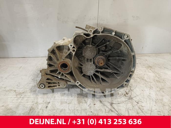 Gebrauchte Getriebe Volvo V60 I (FW/GW) 1.6 DRIVe Preis € 300,00 Margenregelung angeboten von van Deijne Onderdelen Uden B.V.